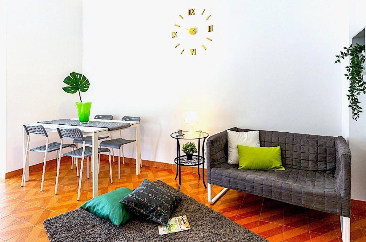 Apartamento Dal Cavaliere Cagliari Exterior foto